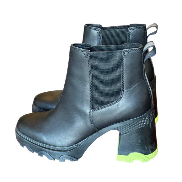 Sorel Brex Chelsea Black Neon Green Leather Block Heel Boots Size 9.5 - Picture 1 of 9
